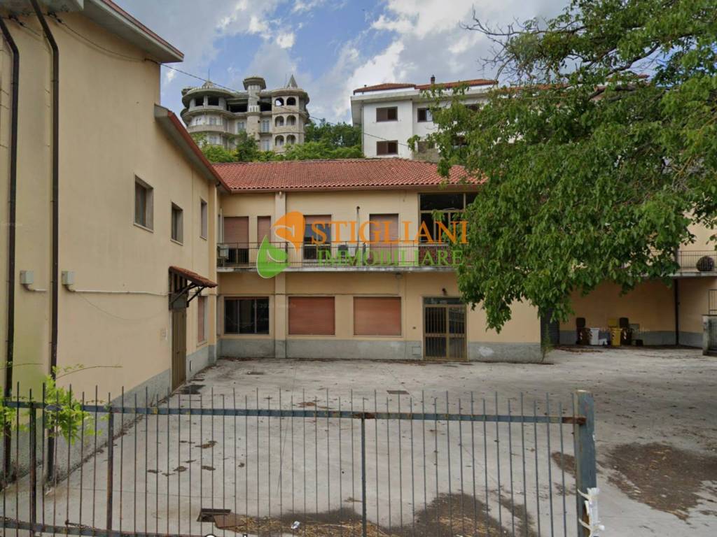 Casa indipendente a Pesche in Strada Statale 17 - Foto 4