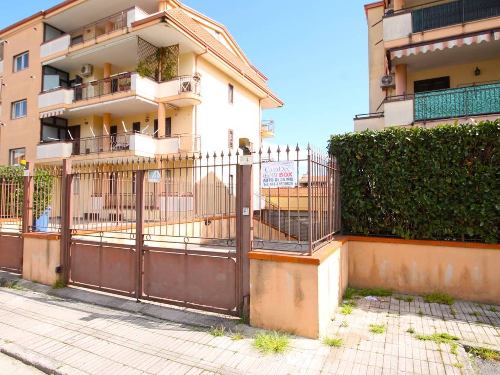 Box / garage a San marcellino in Via Galatina - Foto 3