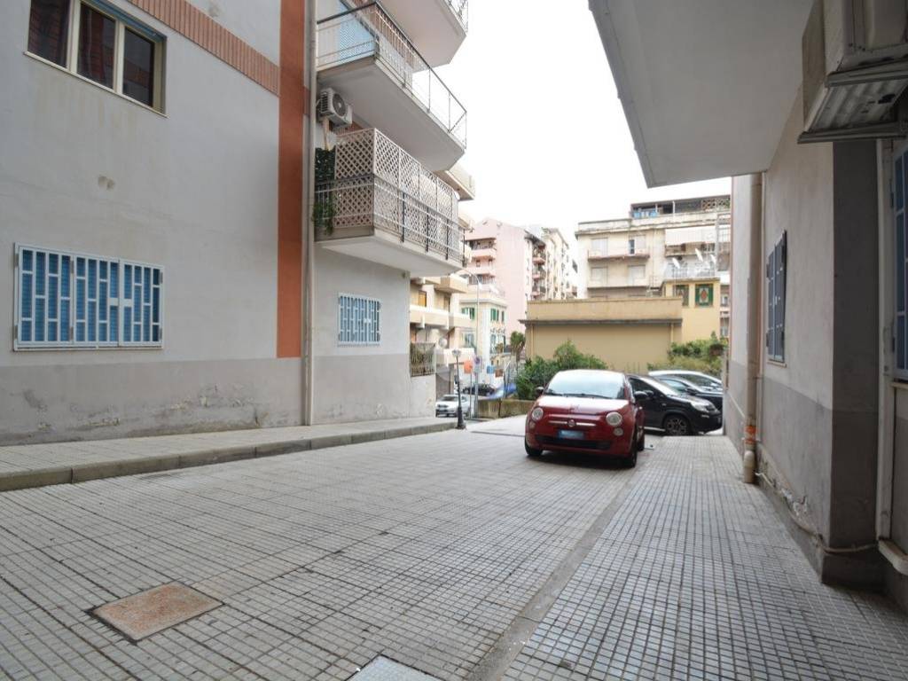 Appartamento a Messina in Viale Principe Umberto, 49 - Foto 2