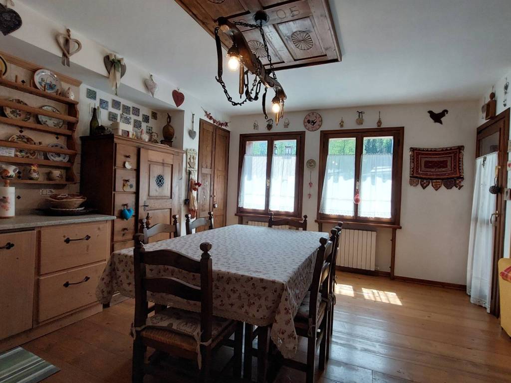 Appartamento a Borca di cadore in Via Olivo Sala - Foto 5