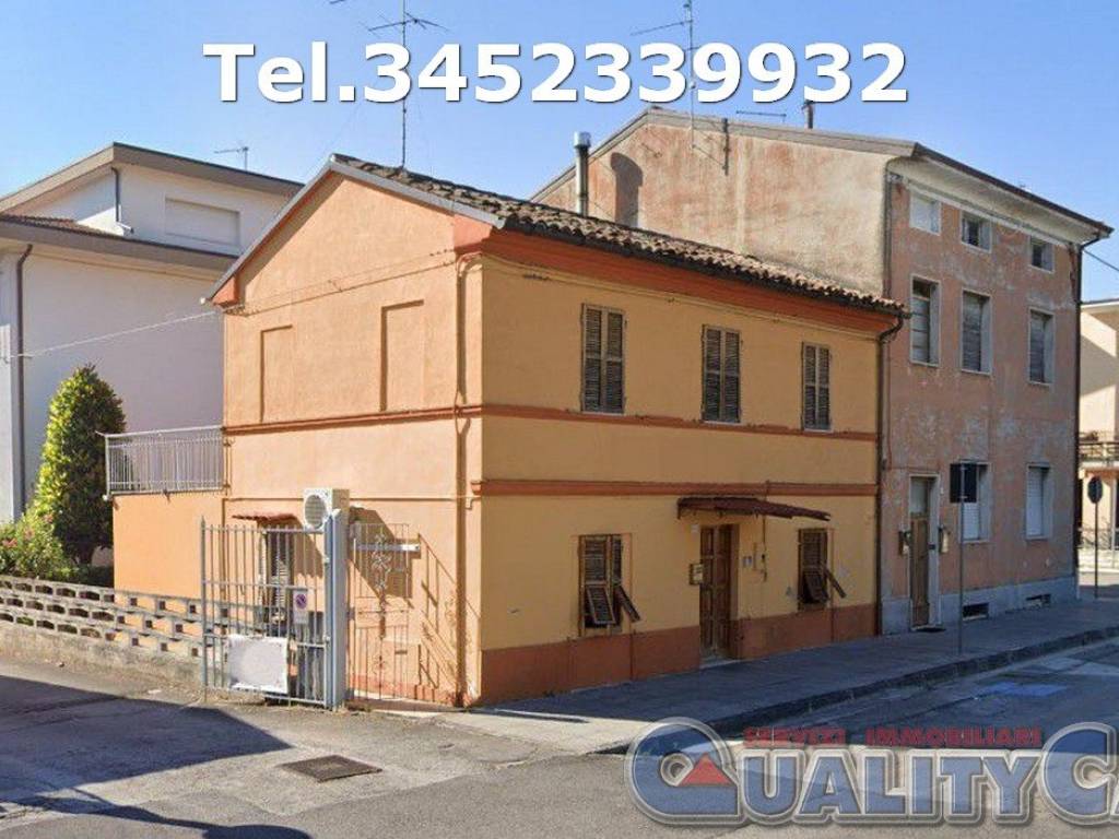 Villa a Chiaravalle in Viale Guglielmo Marconi, 116 - Foto 2