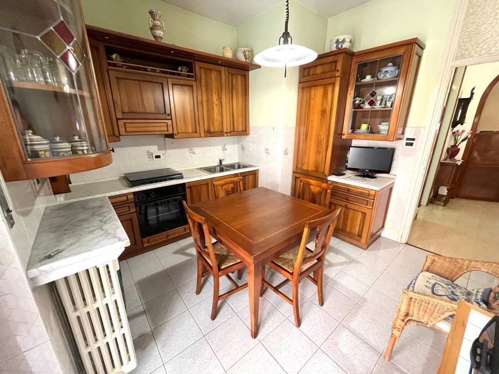 Appartamento a Vercelli in Viale della Rimembranza, 15 - Foto 4