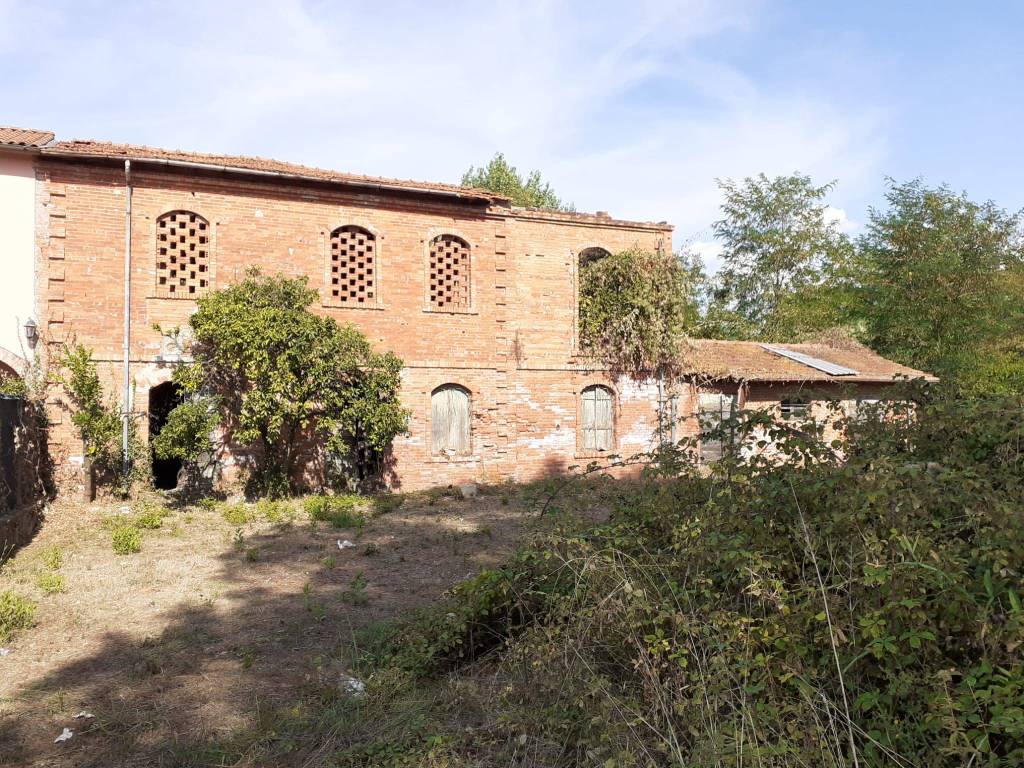 Rustico / casale a Sarzana in Via Tavolara - Foto 2