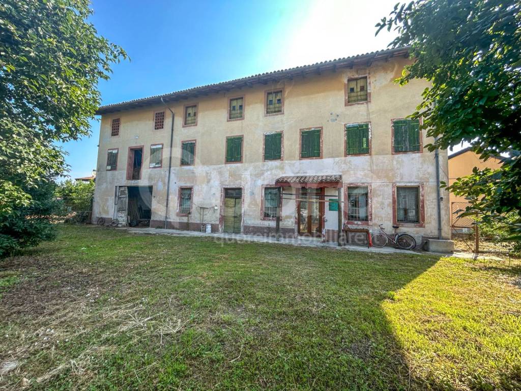 Rustico / casale a Udine in Via Laipacco, 174 - Foto 2