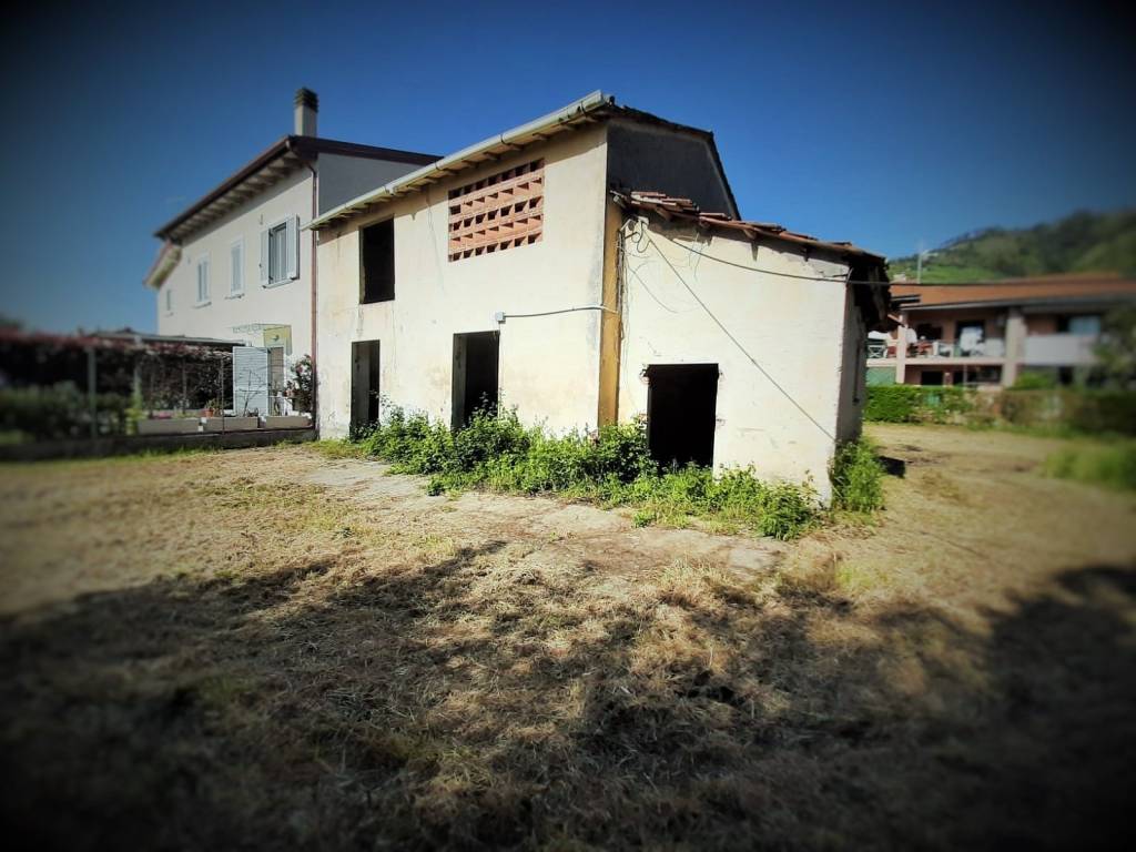 Villa a Massarosa in Via della Rosa - Foto 3