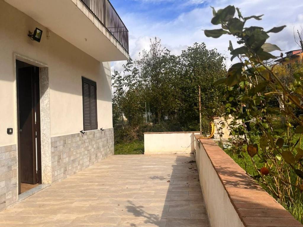 Villa a Pietrelcina in Via Nazionale - Foto 2