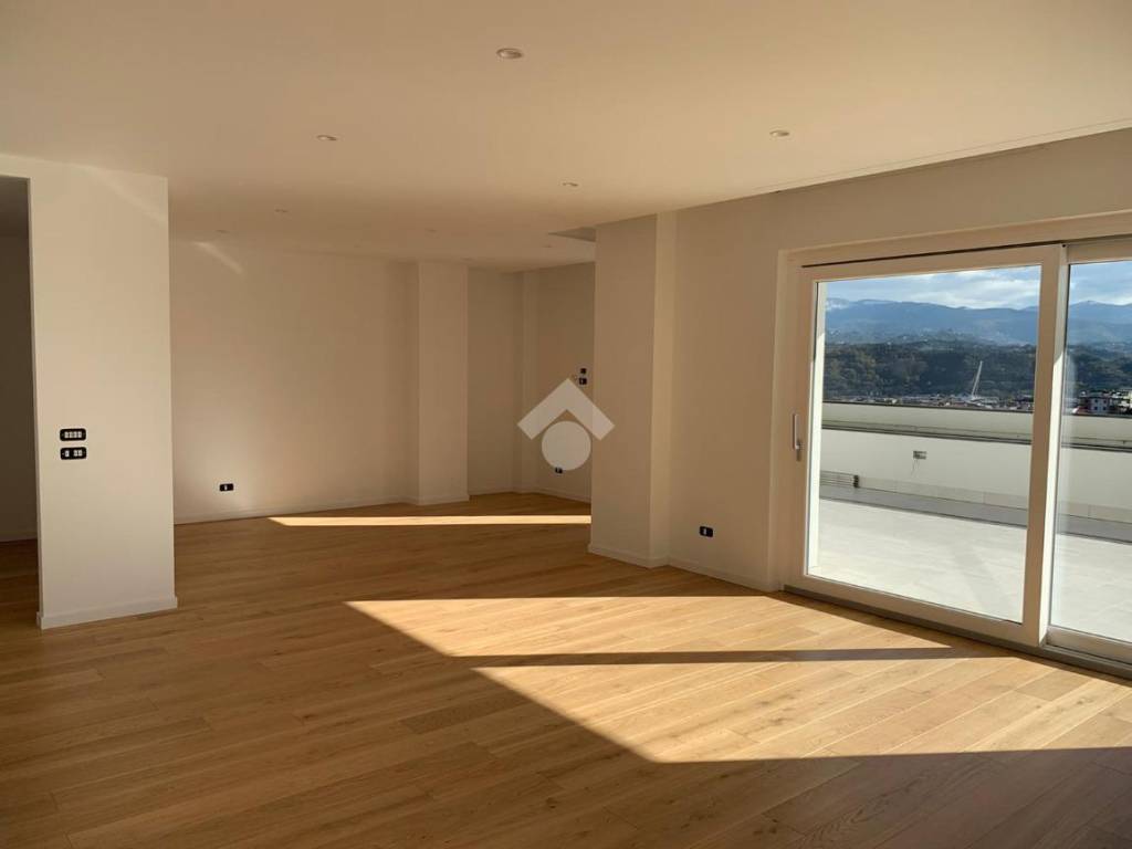 Appartamento a Cosenza in Via Francesco Cilea - Foto 5