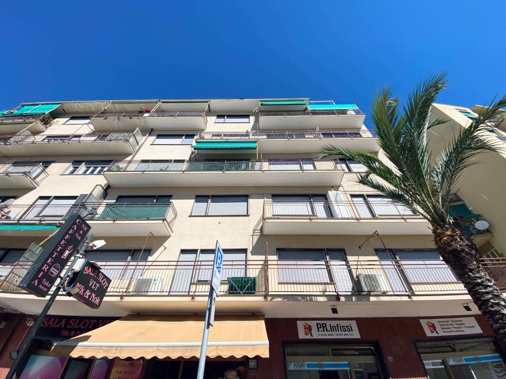 Appartamento a Loano in Via Aurelia, 220 - Foto 3