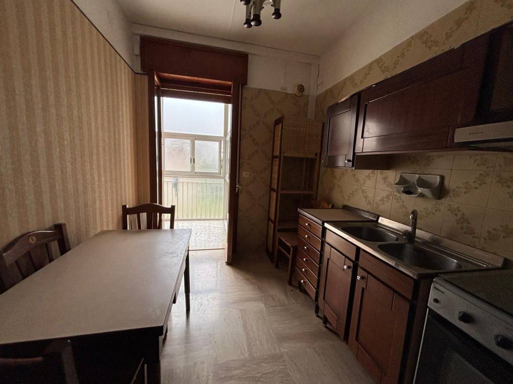 Appartamento a Taranto in Via Francesco Crispi, 48 - Foto 5