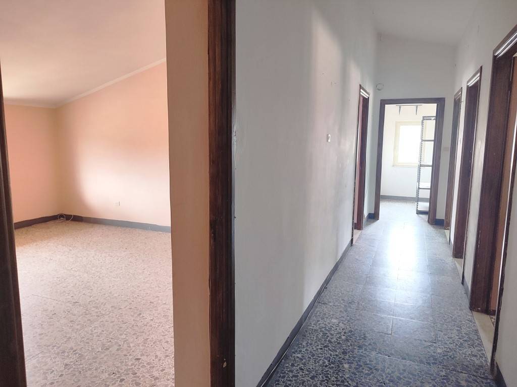 Appartamento a Bosa in Via Alfonso La Marmora - Foto 3