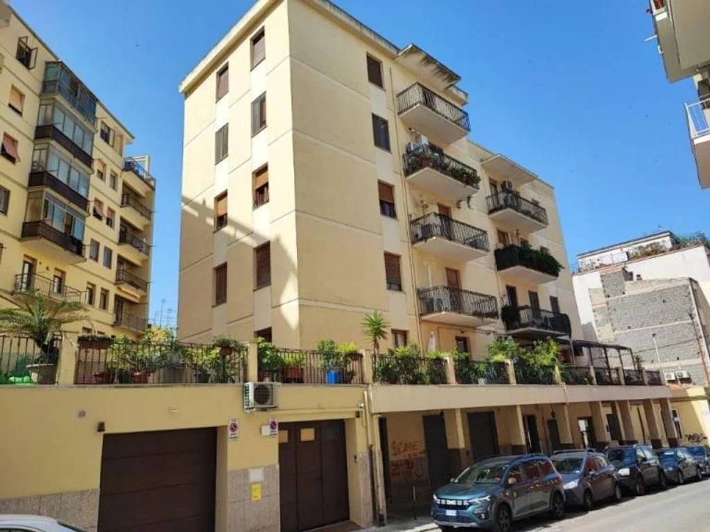 Appartamento a Sassari in Via Giannetto Masala, 6 - Foto 4