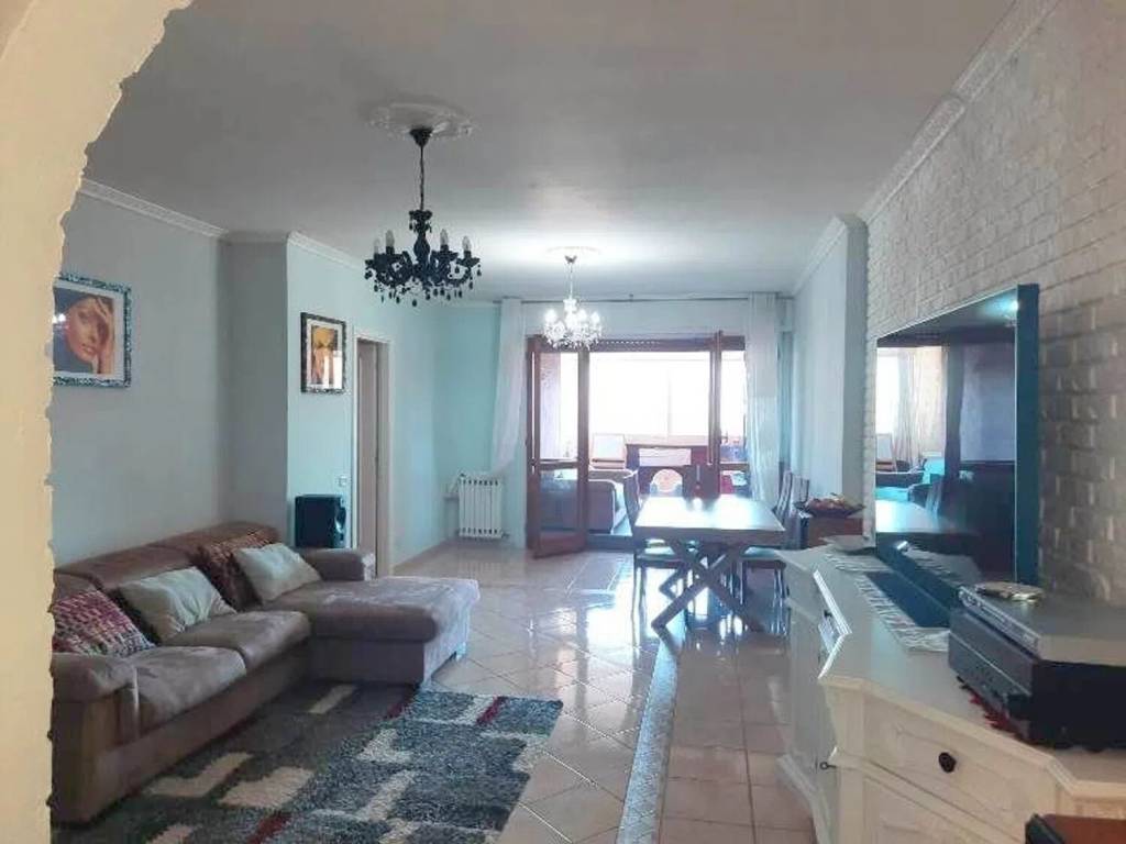 Appartamento a Sassari in Via Filippo Addis - Foto 2