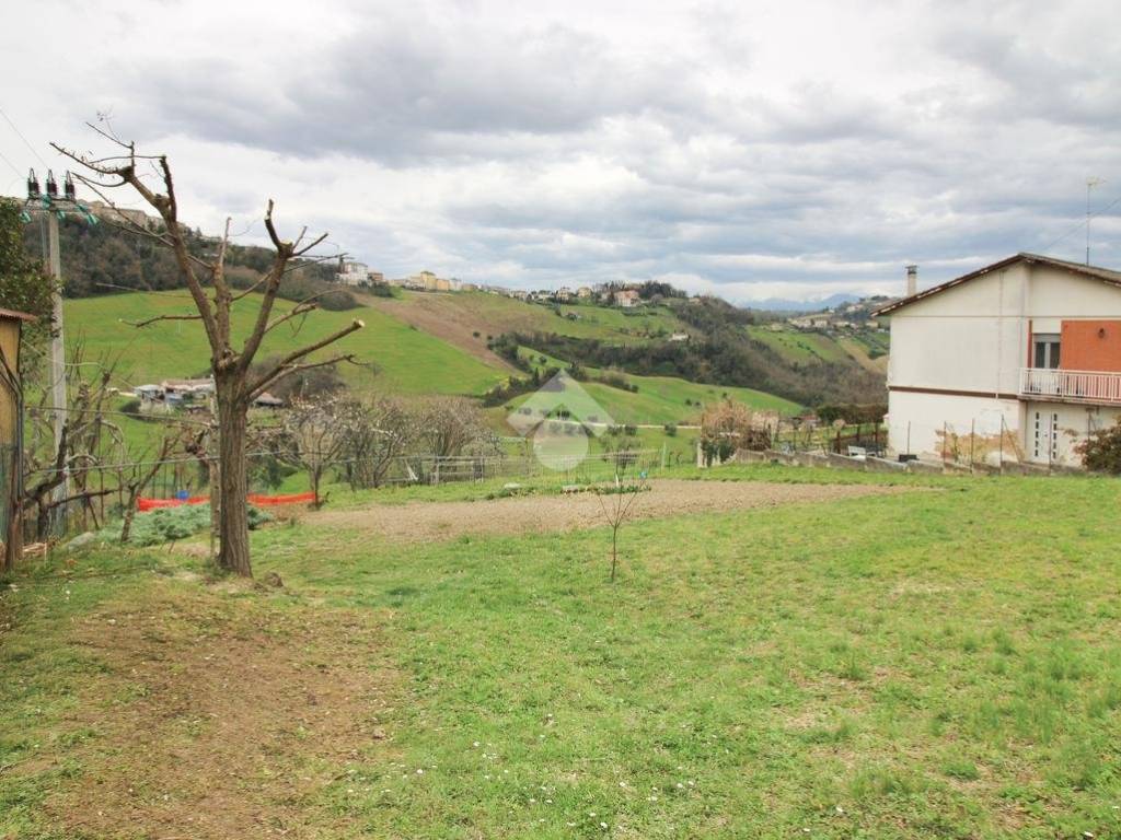 Terreno a Montegiorgio in Strada Provinciale, 1 - Foto 3