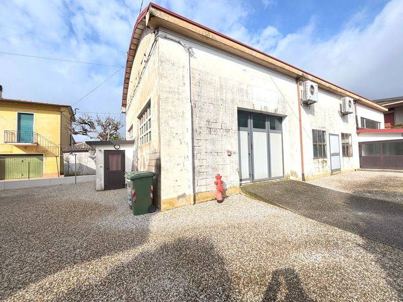 Immobile a Sanguinetto in Via Giuseppe Mazzini, 1 - Foto 2