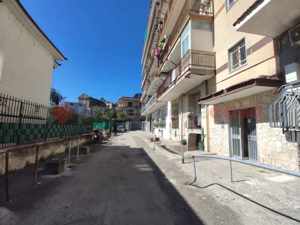 Appartamento a Napoli in Via Comunale Pianura Marano - Foto 2