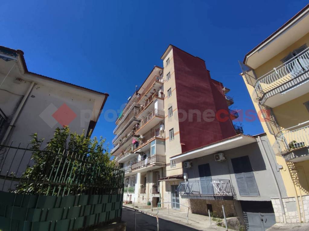 Appartamento a Napoli in Via Comunale Pianura Marano - Foto 3