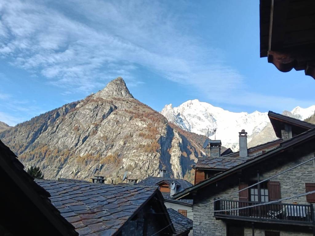 Appartamento a Courmayeur in Via Hermitage, 8 - Foto 4