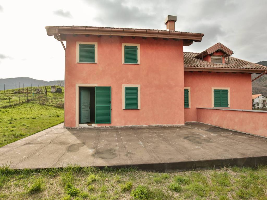 Villa a Ceranesi in Via Paravanico - Foto 2