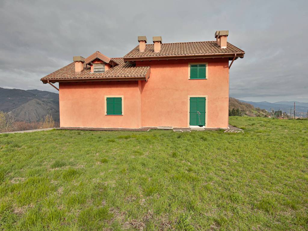 Villa a Ceranesi in Via Paravanico - Foto 4