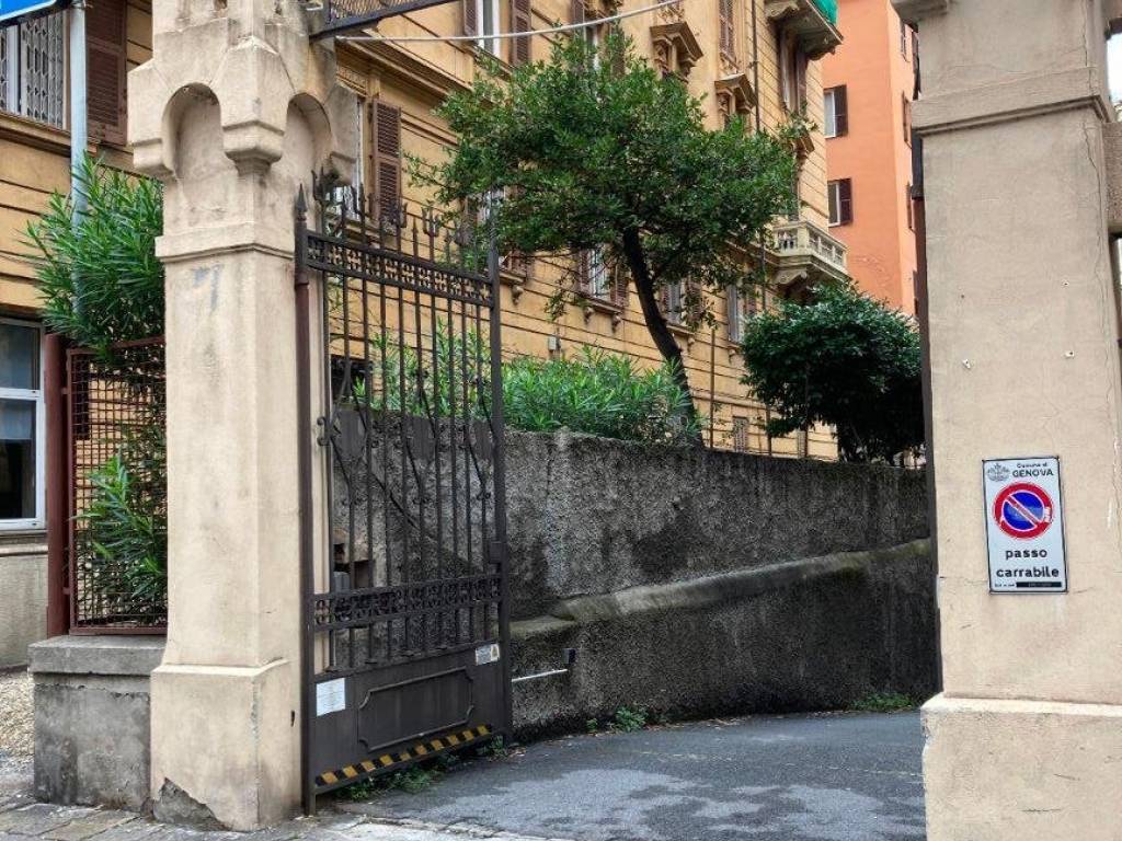 Box / garage a Genova in Via Giuseppe Macaggi - Foto 4