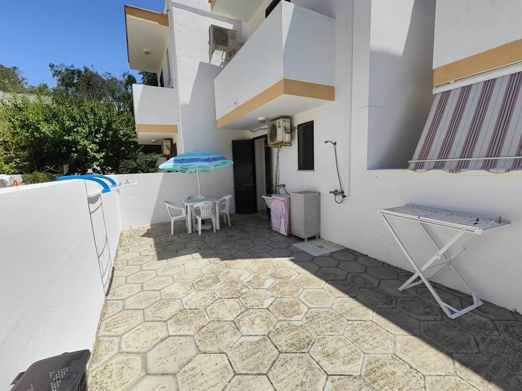 Villa a Ugento in Via dei Ciclamini - Foto 3
