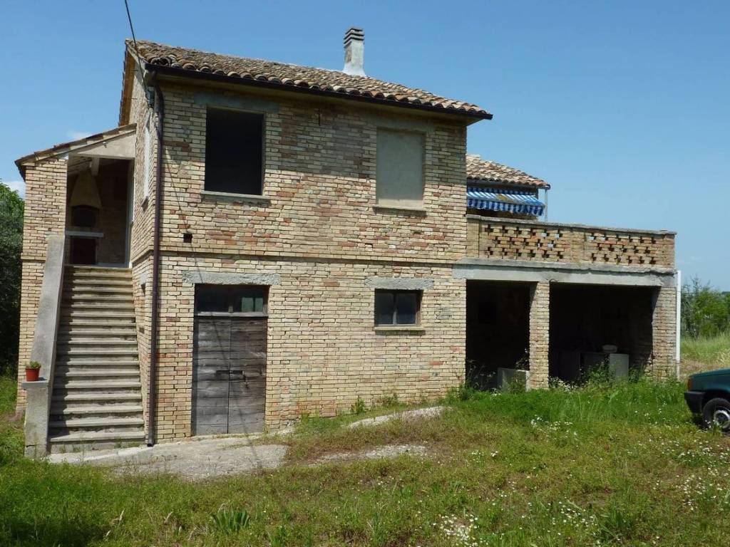 Rustico / casale a Monsampolo del tronto in Contrada Pagliare - Foto 4