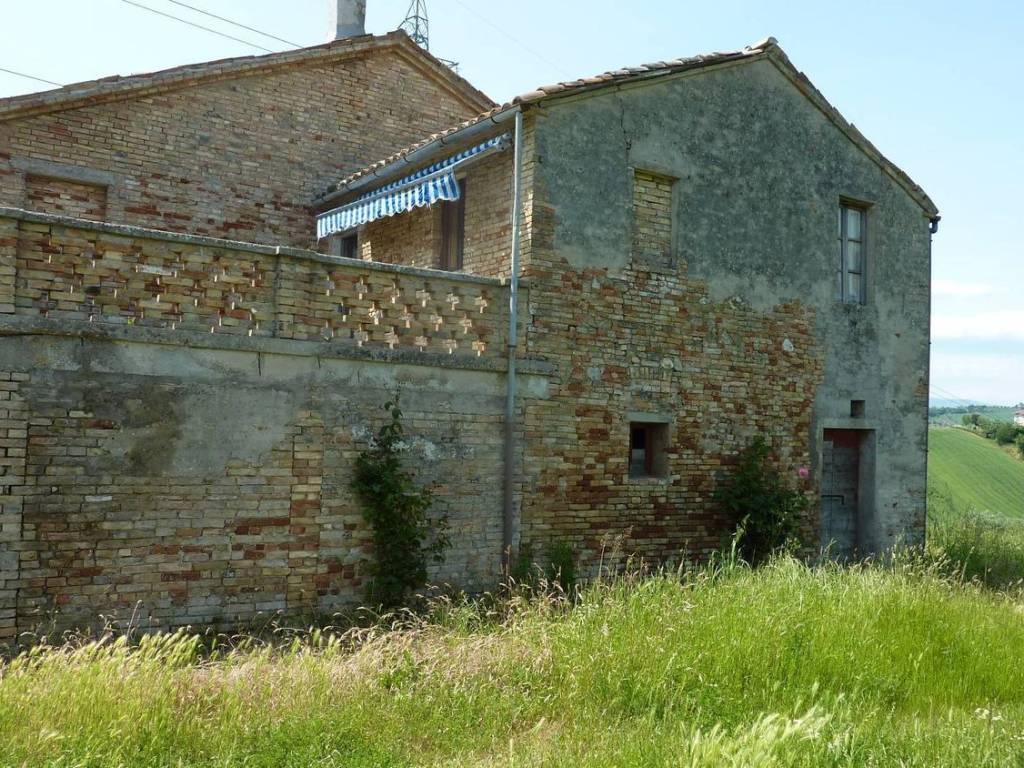 Rustico / casale a Monsampolo del tronto in Contrada Pagliare - Foto 5
