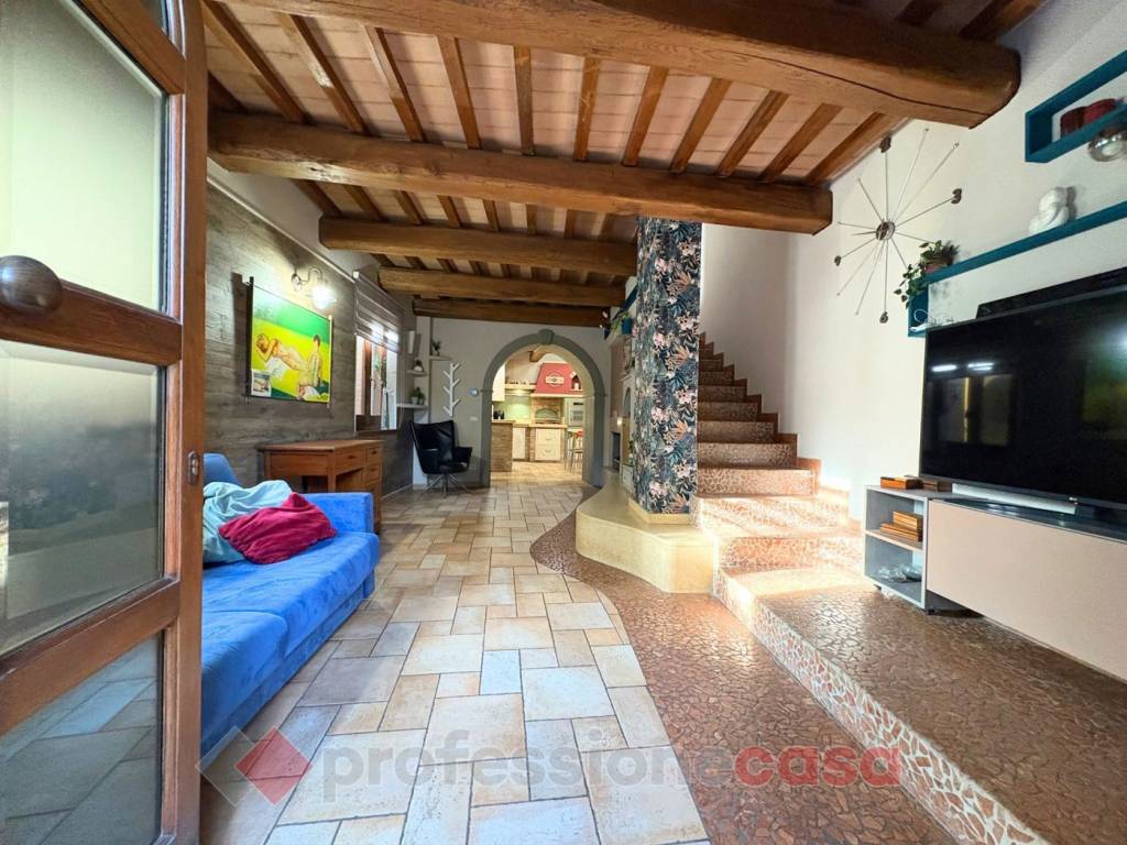 Appartamento a Bastia umbra in Via Bastiola - Foto 2