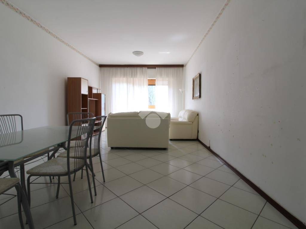 Appartamento a Teramo in Appartamento viale Crucioli, 47 - Foto 2