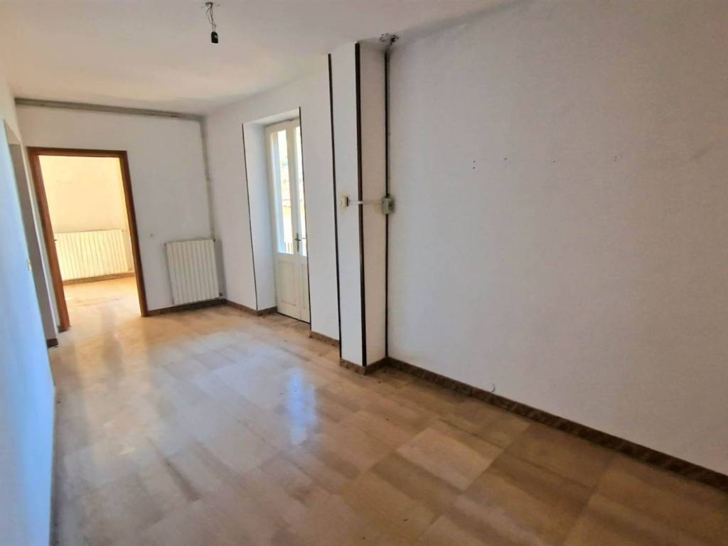 Appartamento a Sostegno in Corso Cesare Alfieri - Foto 4