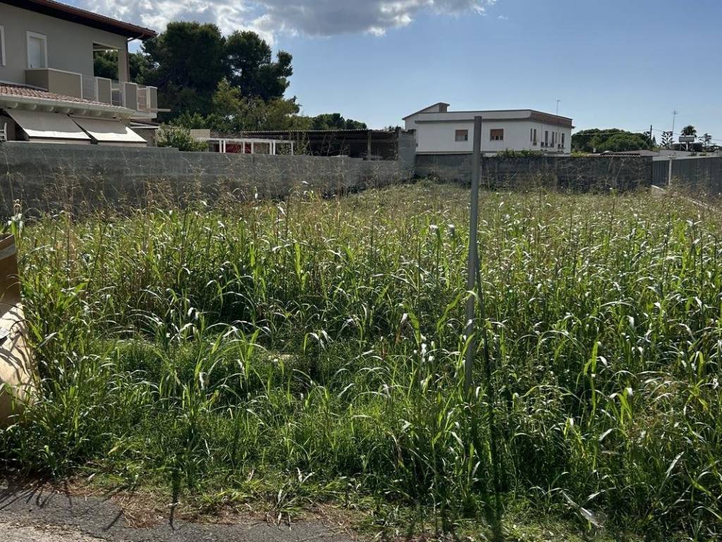 Terreno a Pulsano in Via Taranto - Foto 2