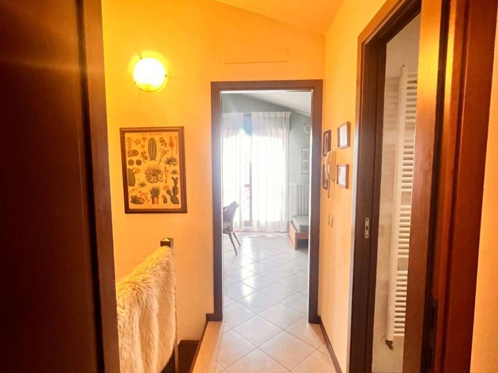Appartamento a Modena in Via Tino Pelloni - Foto 3