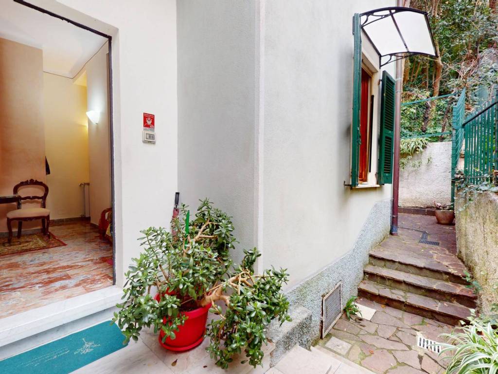 Villa a La spezia in Via Silvio Pellico, 15 - Foto 2