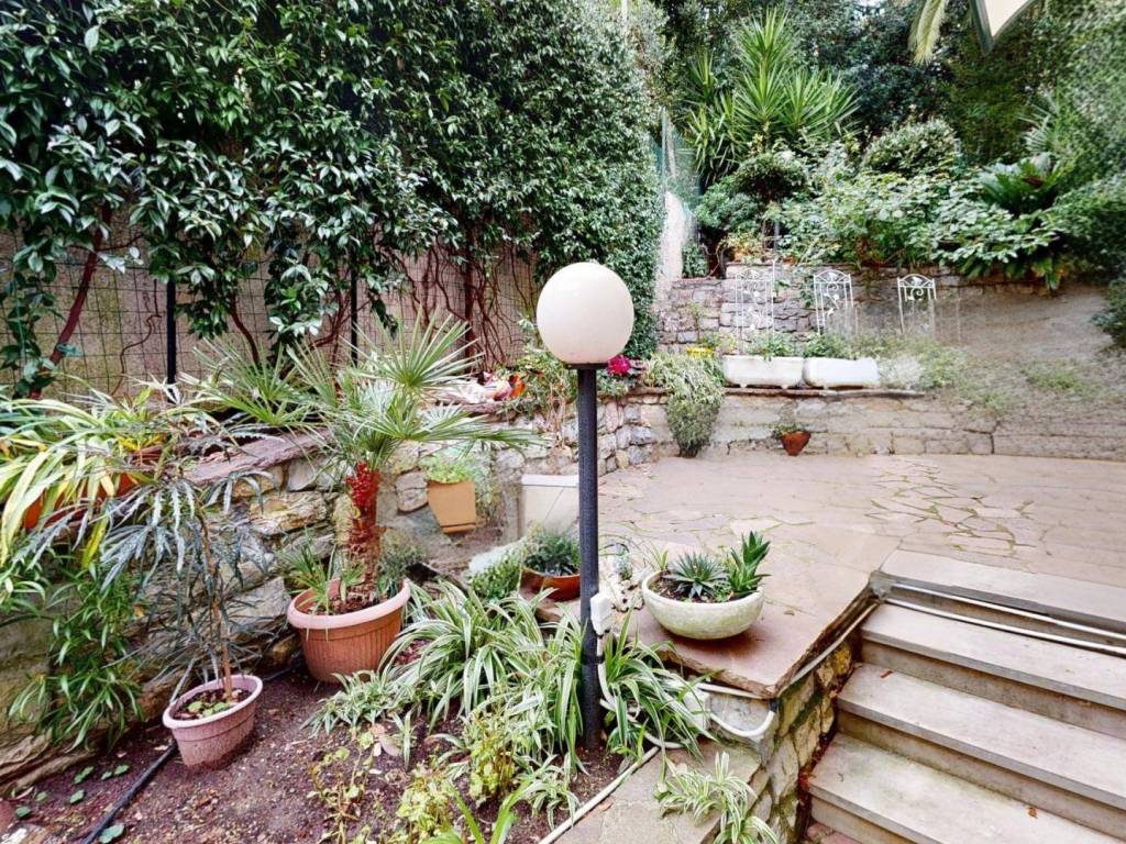 Villa a La spezia in Via Silvio Pellico, 15 - Foto 3