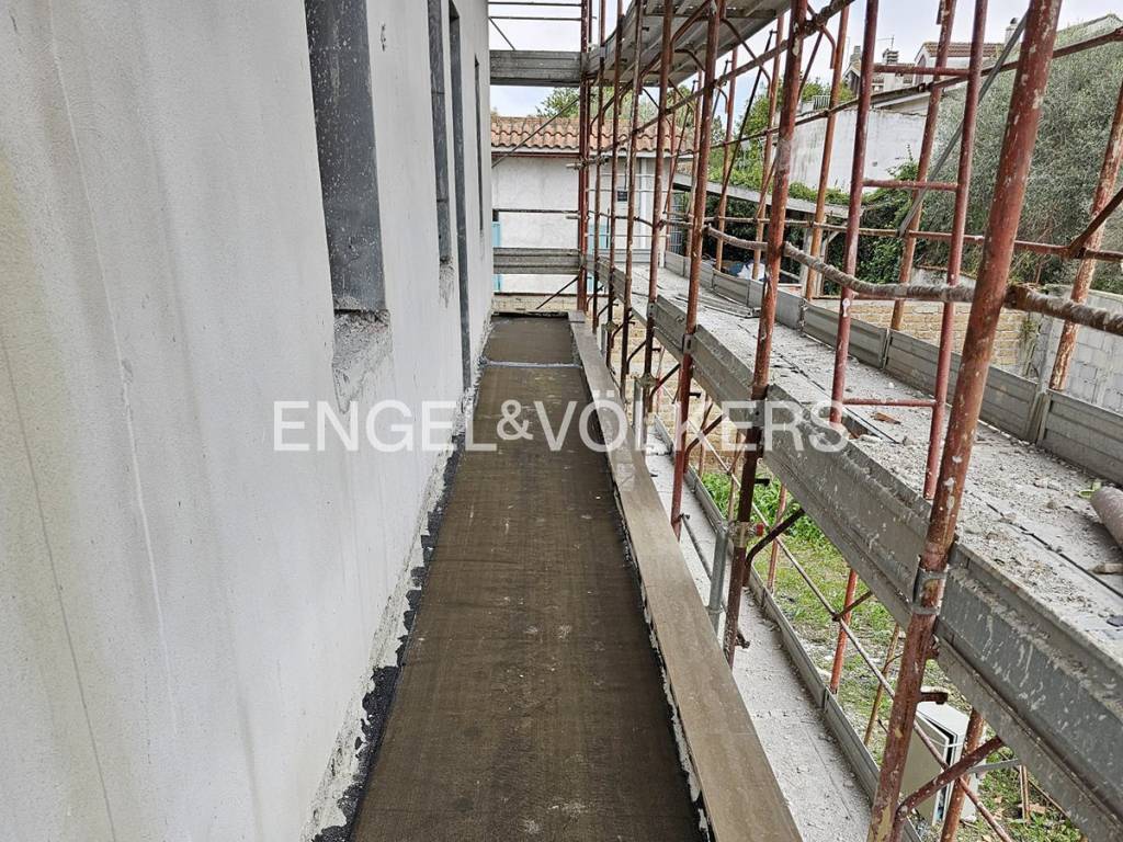 Villa a Aprilia in Via Cavone - Foto 3