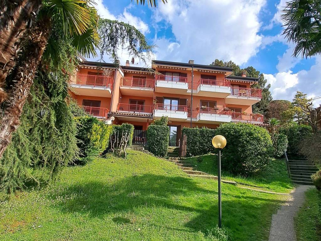 Appartamento a Luino in Via Lugano, 18 - Foto 3