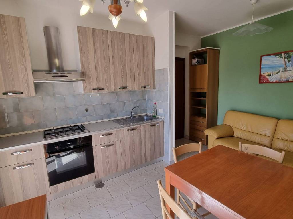 Appartamento a Catanzaro in Via Martiri di Cefalonia - Foto 3