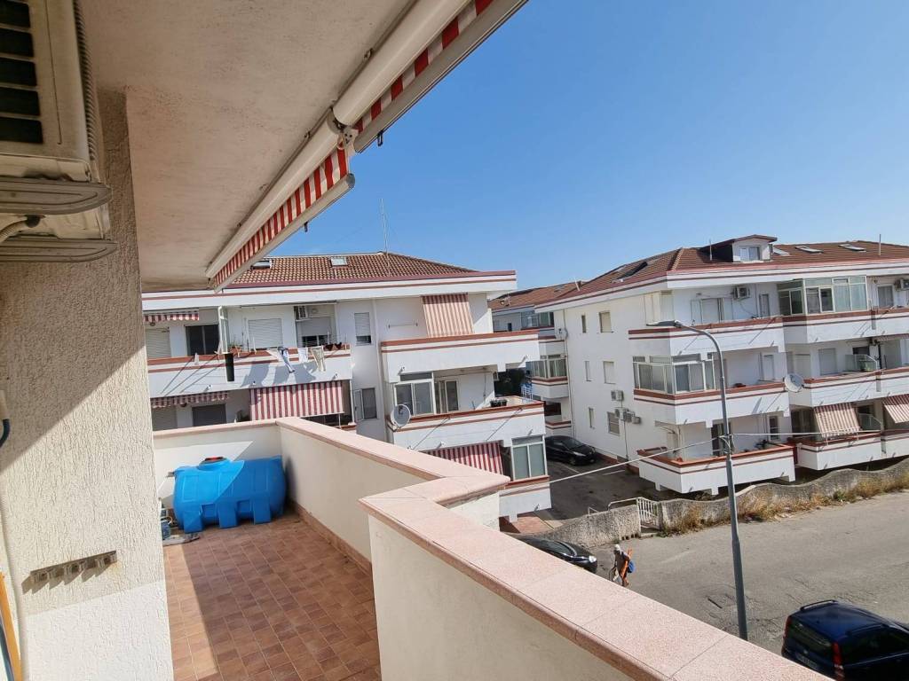 Appartamento a Catanzaro in Via Martiri di Cefalonia - Foto 5