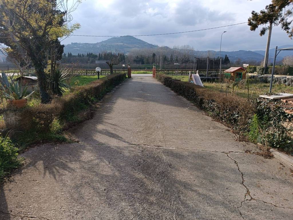 Appartamento a Perugia in Strada Tiberina Nord - Foto 3