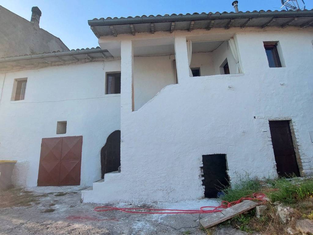 Casa indipendente a Trevi in Strada Provinciale di Trevi - Foto 5