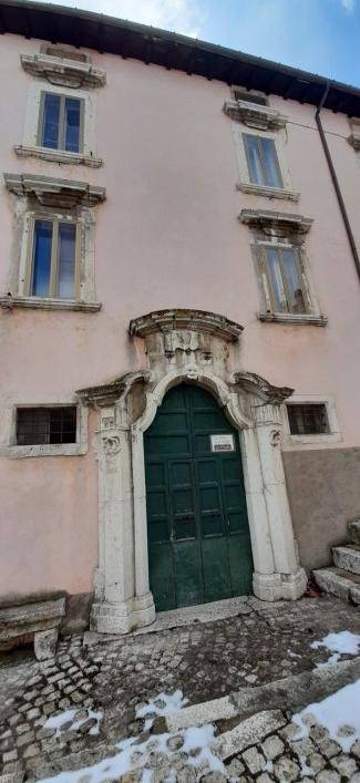 Appartamento a Pescocostanzo in Via Colle Iaduni - Foto 2