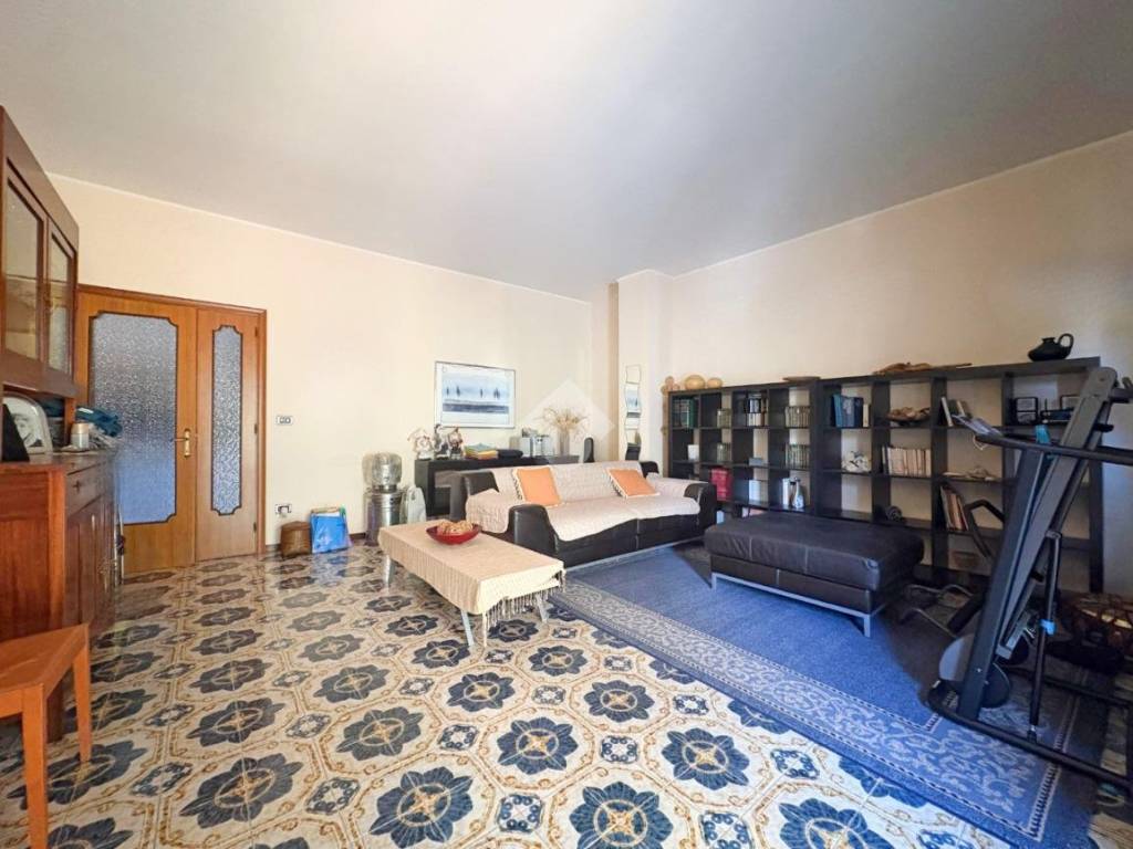 Appartamento a Silvi in Viale Santo Stefano, 23 - Foto 2