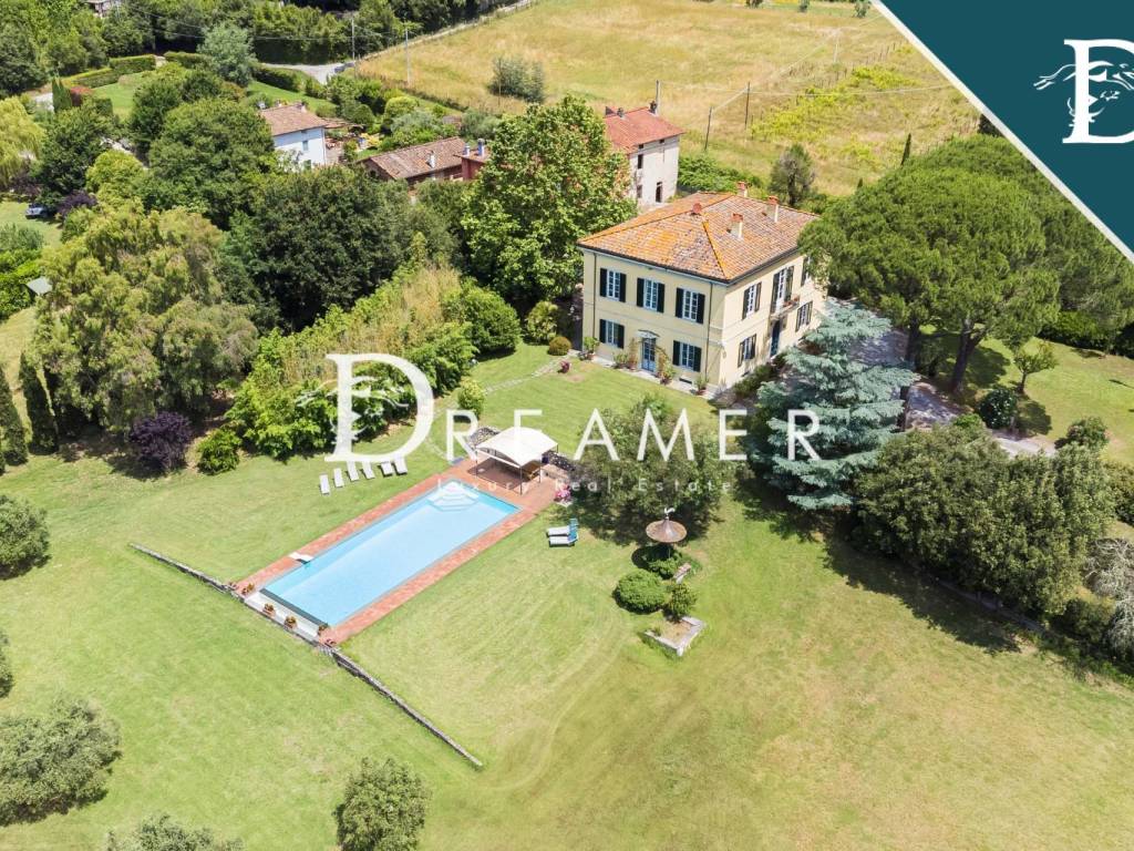 Villa a Lucca in via delle muricciole, 77 - Foto 2