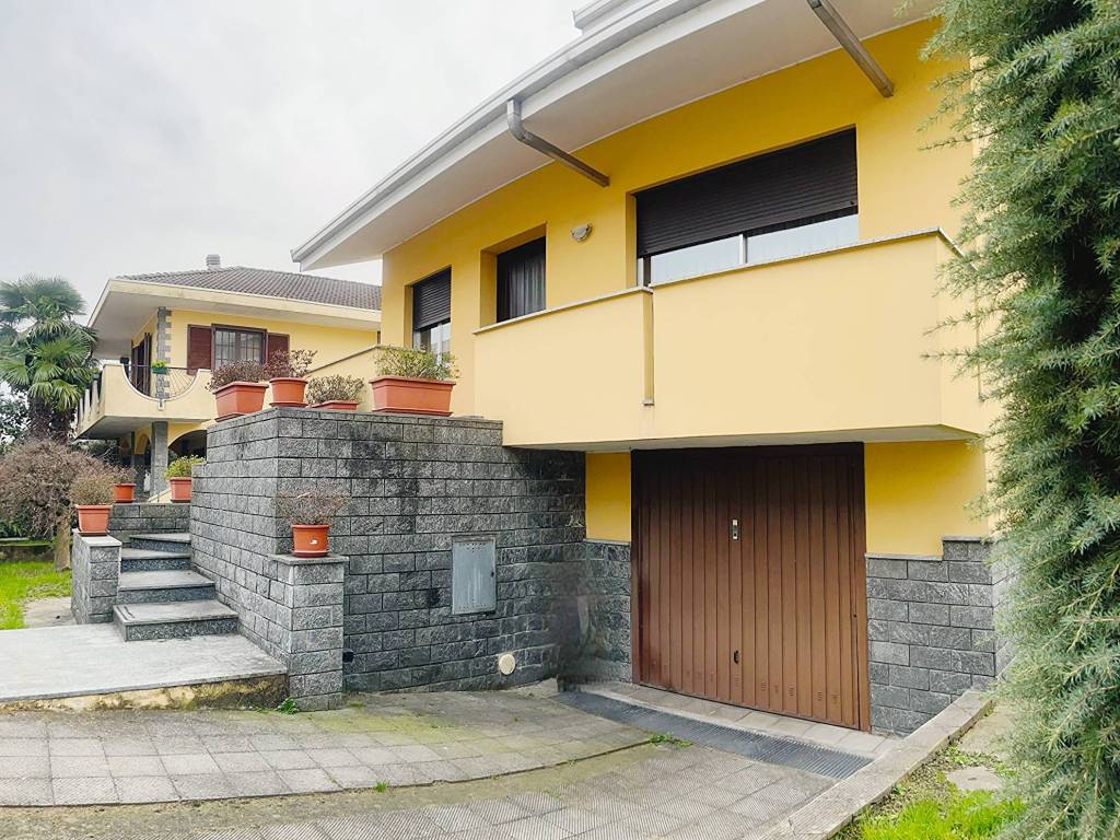 Villa a Novara in Via Carlo Beretta, 11 - Foto 2