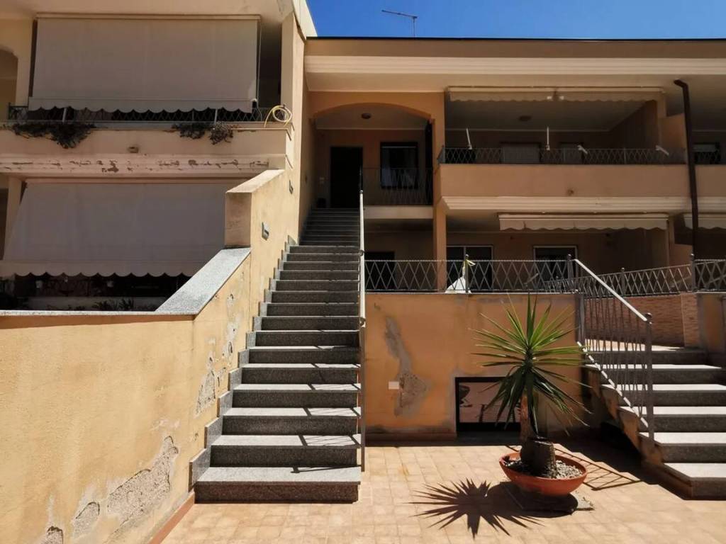 Appartamento a Alghero in Via Fratelli Accardo Artigiani, 89 - Foto 2