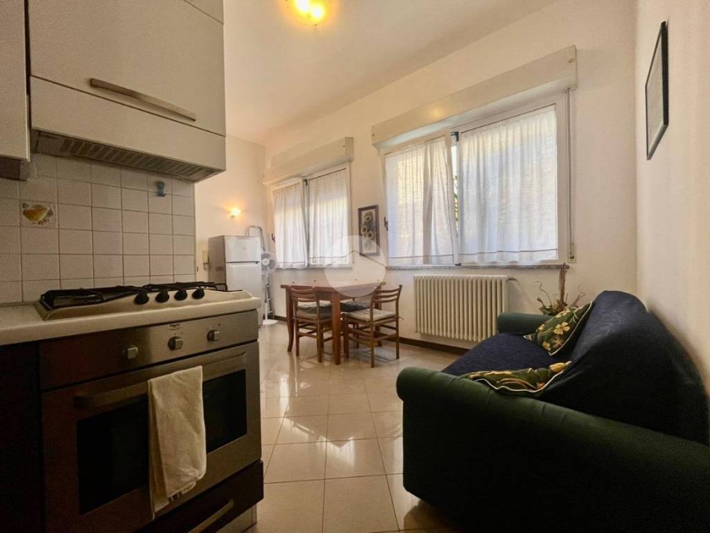 Appartamento a Rimini in Viale Derna - Foto 4