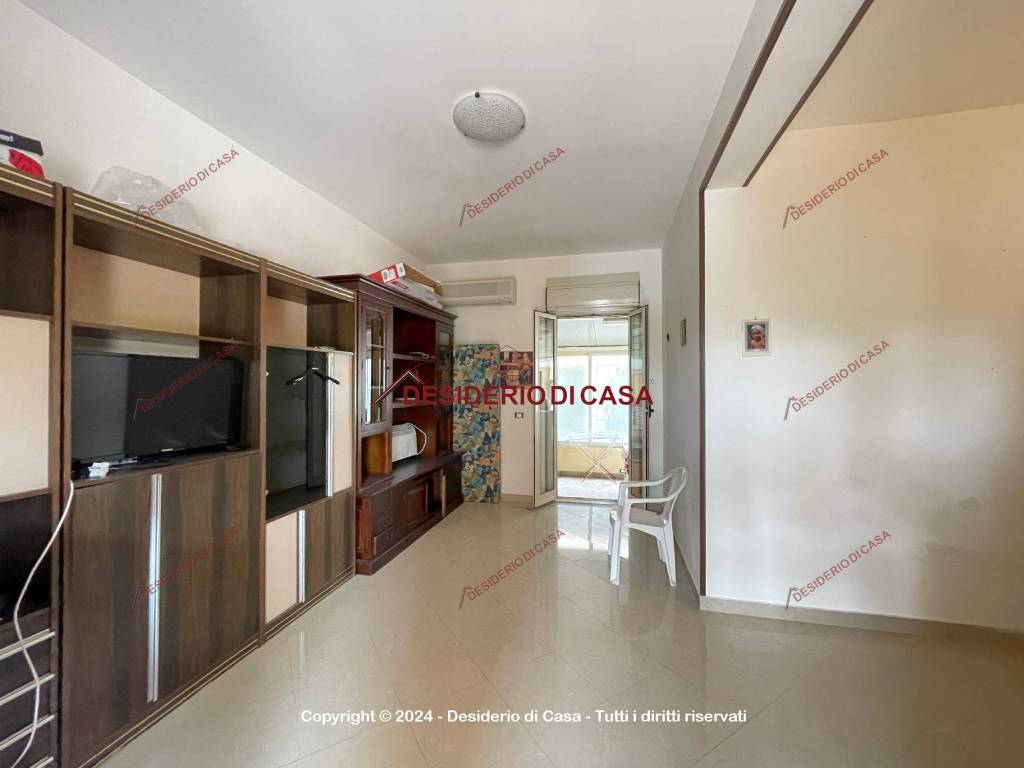 Appartamento a Campofelice di roccella in Autostrada Messina-Palermo - Foto 2
