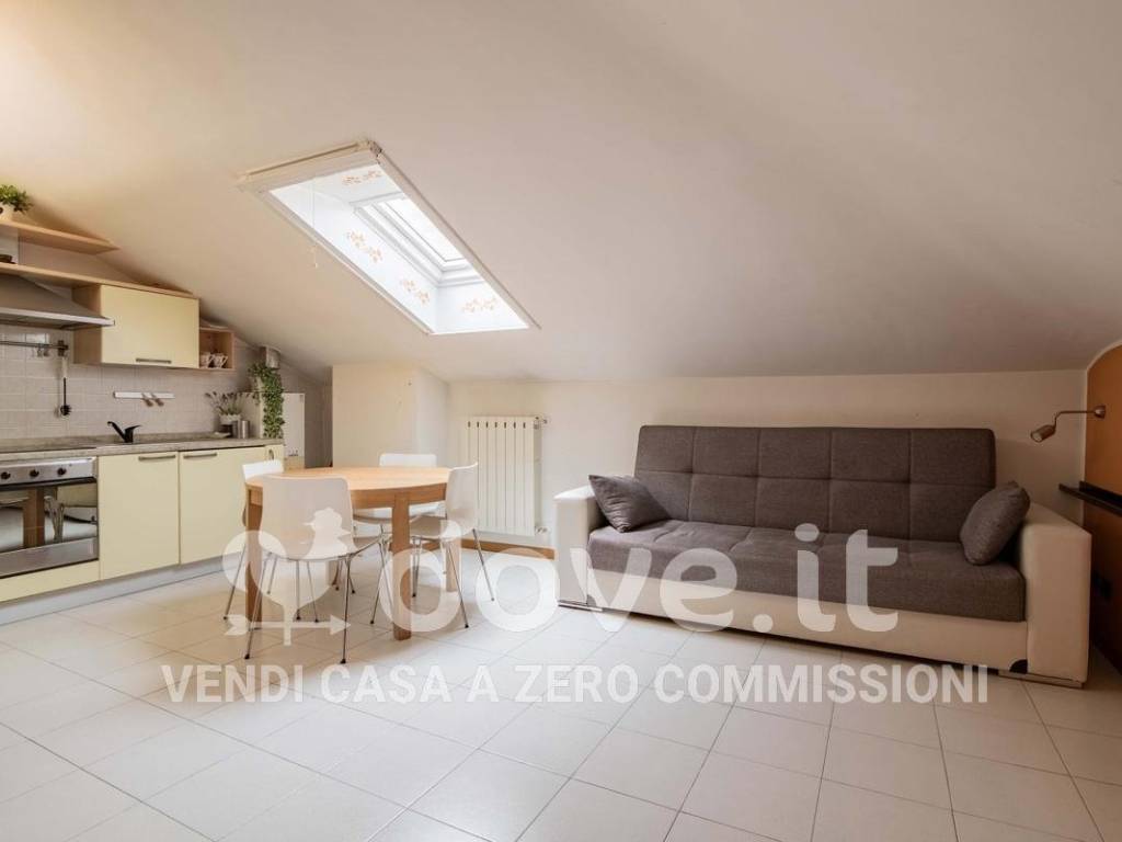 Appartamento a Lodi in Via Lodivecchio, 37 - Foto 2