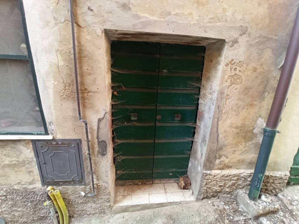 Casa indipendente a Castiglione del lago in Via Castiglionese - Foto 3