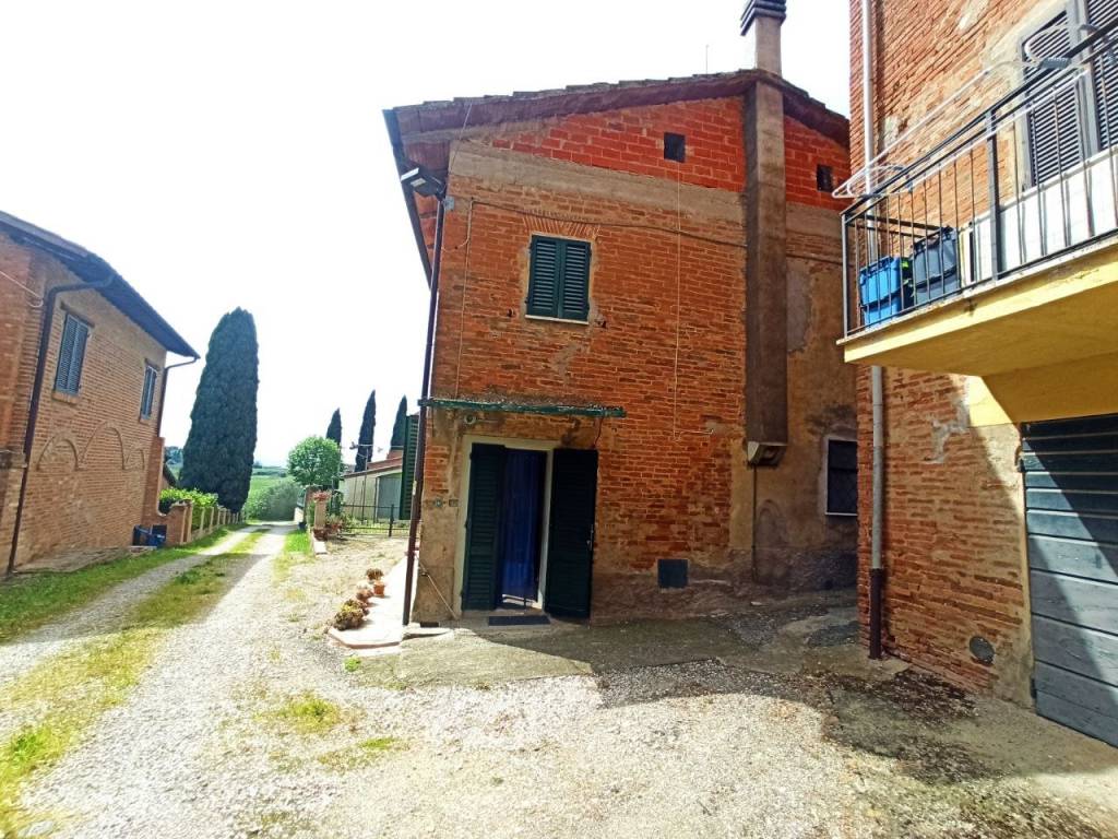 Casa indipendente a Castiglione del lago in Via Castiglionese - Foto 4